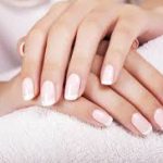 Hemmaknep för vackra naglar. Hur gör man en klassisk manikyr?