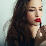 Senaste trenderna inom hårstylingsprodukter och teknologi